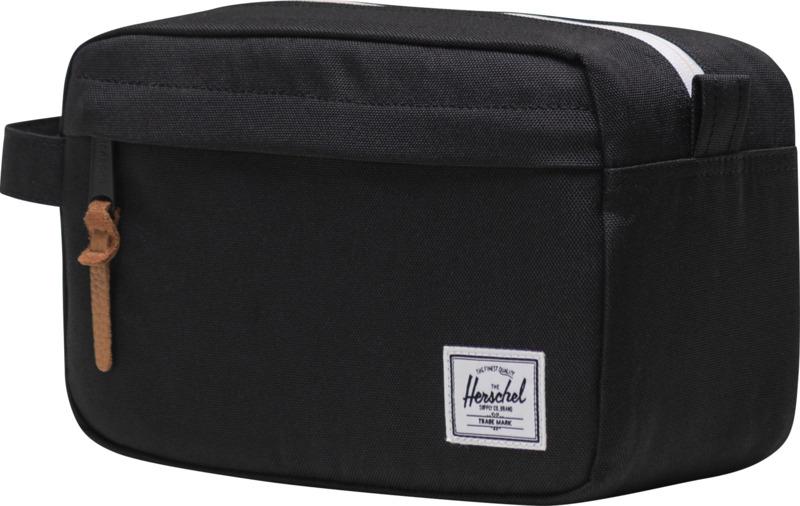 Herschel Chapter recycled travel kit