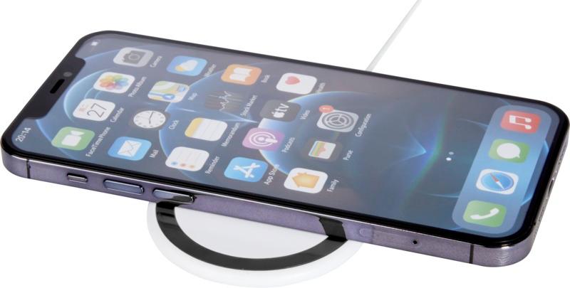 Peak 10W magnetic wireless charging pad