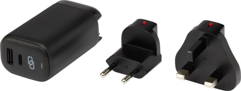 ADAPT 25W recycled plastic PD travel charger