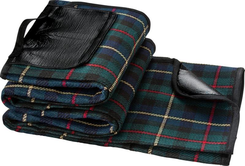 Park water and dirt resistant picnic blanket